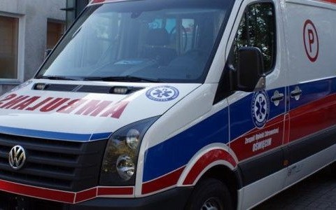 Bronił się kawałkiem szkła. Usłyszał zarzuty