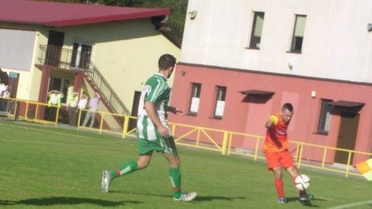 Komplet wyników weekendowych meczów seniorów