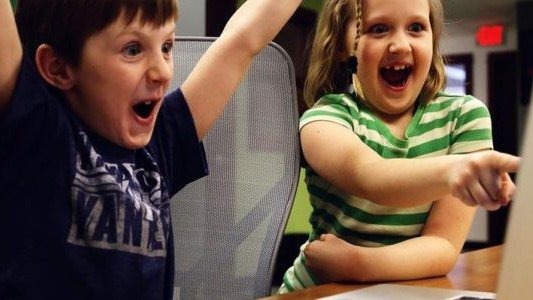 Policja? Tata chce mnie pobić