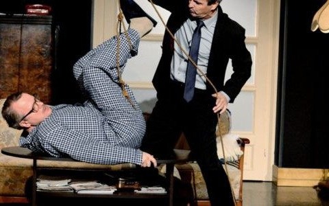 Pół na Pół, czyli spektakl komediowy nad wyraz kryminalny