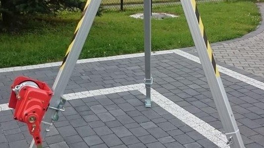 Wzbogacili się o trójnóg ratowniczy – FOTO