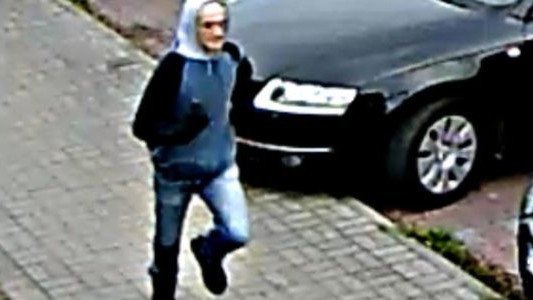 Policja szuka włamywaczy