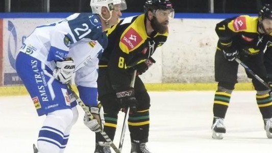 Unia wygrała z szkółką