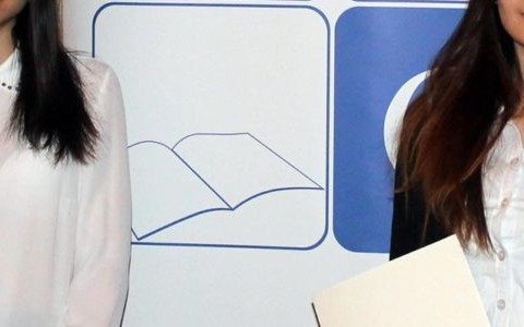 Tańcząca poliglotka i kryminałolubna sportsmenka stypendystkami premiera