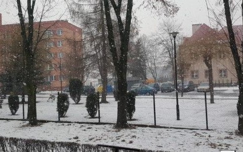 Śnieg może sypać do wieczora. Jutro marznąca mżawka – FILM