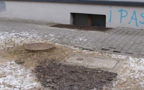 Nikt nie wpadnie w dziurę przy studzience