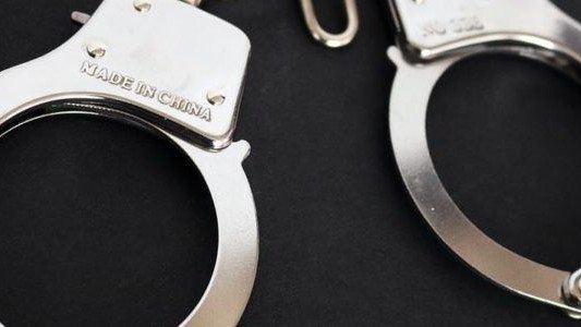 Oszuści podali się za pracowników wodociągów i okradli seniorkę