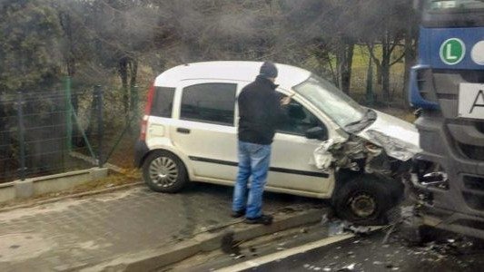 Stłuczka w Babicach. Są utrudnienia na trasie Bieruń-Oświęcim – FOTO
