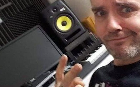 Zorganizował zbiórkę dla Sebastiana. Teraz musi się bronić