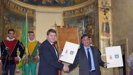 Blisko 20 lat współpracy Oświęcimia z włoskim Cori – FOTO