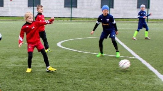 Drużyny z Oświęcimia i Przeciszowa zagrają w Krakowie w turnieju o Puchar Tymbarku