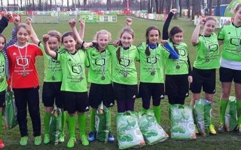 Świetny występ zawodniczek AP Przeciszów w wojewódzkim finale Pucharu Tymbarku