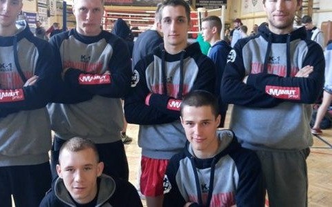 Cztery „bitki” wygrane i dwie przegrane przez zawodników OKK