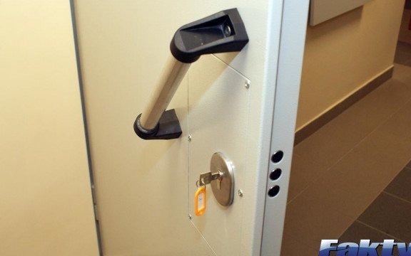 Wyszedł z więzienia i… trafił za kratki