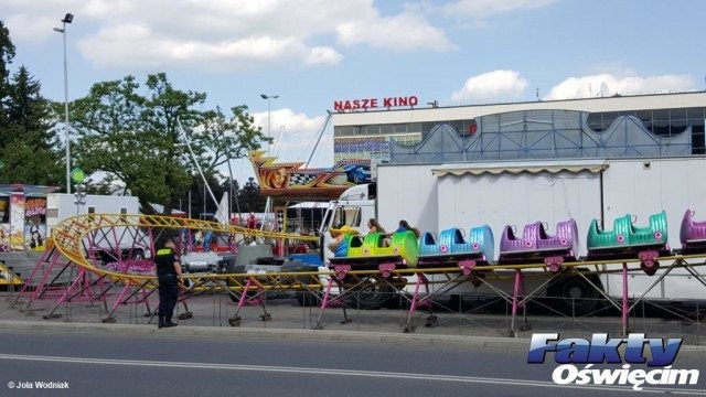 Rollercoaster na drewnianych kołkach – FILMY, FOTO