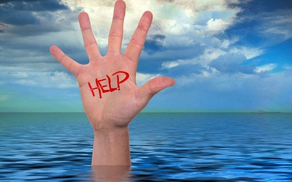 Woda może być zdradliwa. Dziesięć zasad bezpiecznych kąpieli