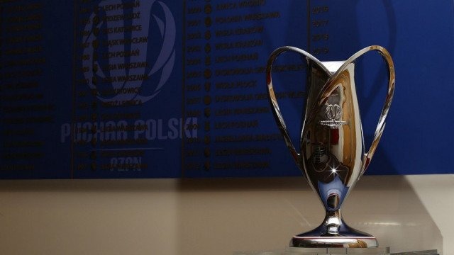 W Pucharze Polski tylko dwie niewielkie niespodzianki