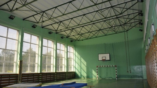 Uczniowie przyjdą do wyremontowanej szkoły – FOTO