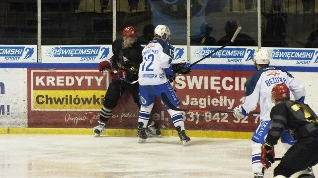 Zmiana terminu meczu Unii z Comarchem Cracovią