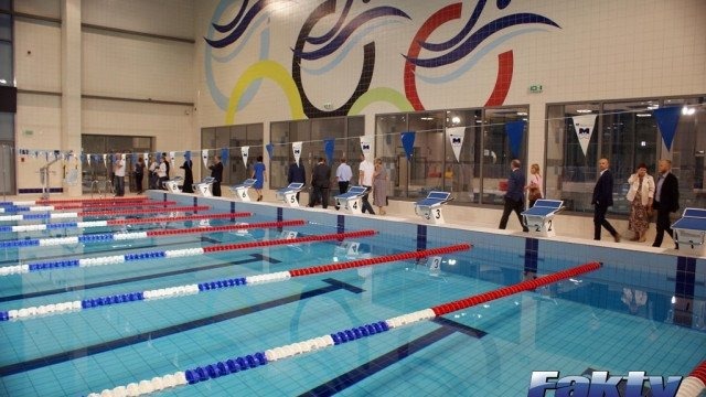 Kiedy i za ile wskoczymy do basenu?