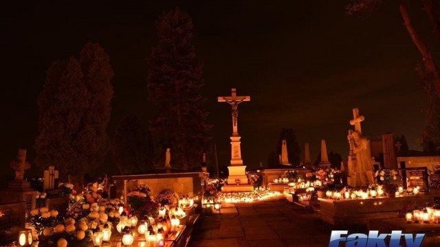 Zmiany organizacji ruchu przy cmentarzach – FILM