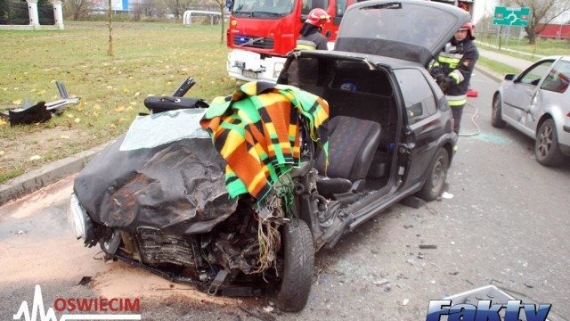 Czołówka na Batorego. Droga jest zamknięta – FOTO