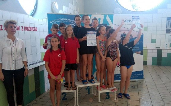 Młodzi pływacy zmierzyli się w Tarnowie – FOTO