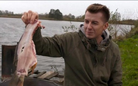 Okrasa łamie przepisy. Zatorskie karpie