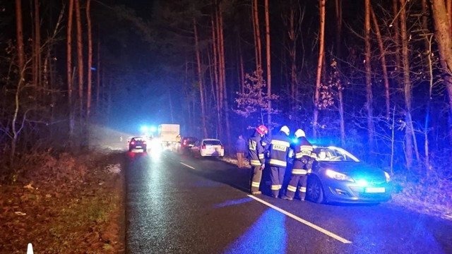 Palety spadły z samochodu dostawczego – AKTUALIZACJA