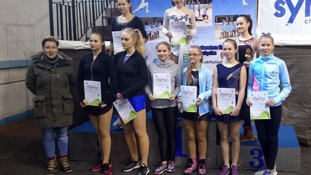 Łyżwiarze Unii po kolejnych zawodach – FOTO