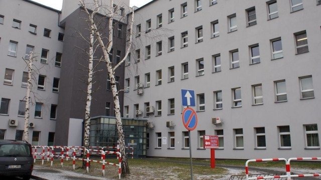 Żaden lekarz ze szpitala nie złożył wypowiedzenia, choć grożą odejściem