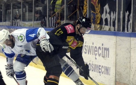 Dobra gra z kontry pomogła Unii wygrać – FOTO