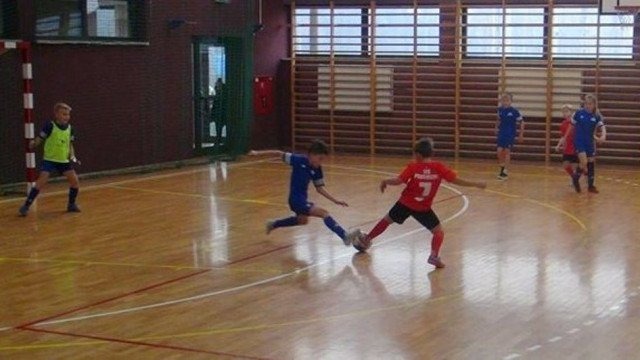 Orlicy Górnika wygrali pierwszy turniej zawodów w cyklu o Puchar Zimy w kategorii orlików