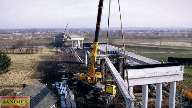 Most Niepodległości