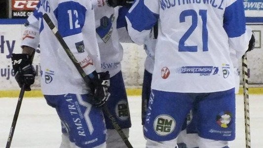 Unia gromi Polonię i wygrywa szósty mecz z rzędu – FILM, FOTO