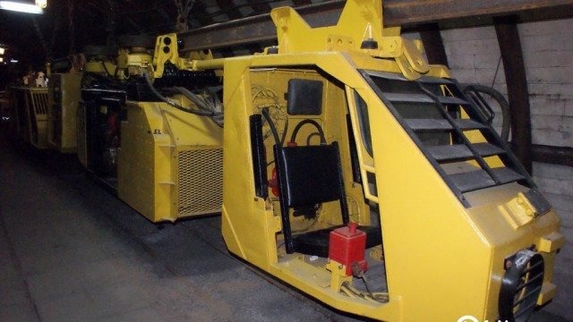 Kolejka przygniotła górnika