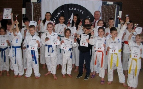 Sporo miejsc na podium zawodników klubu z Brzeszcz