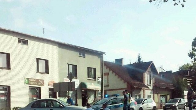 Zderzenie osobówki z motocyklem