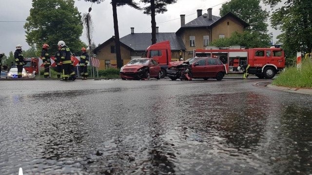 Czołówka na zakręcie – FOTO