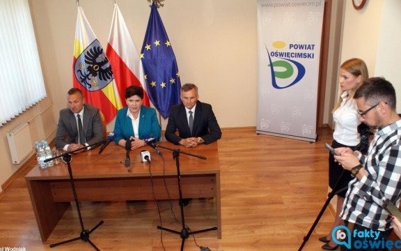 Beata Szydło namaściła Zbigniewa Starca na kandydata na prezydenta Oświęcimia