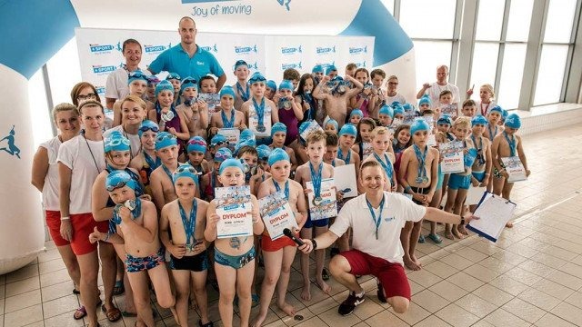 162 medale trafiły do rąk młodych pływaków w Oświęcimiu