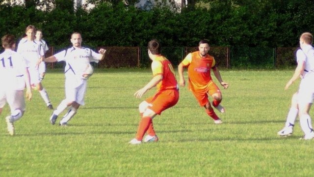 Iskra przeważała, więc cieszyła się z trzech punktów na zakończenie sezonu