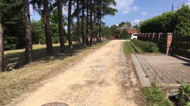 Mieszkańcy ulicy Górka doczekają się asfaltu – FOTO