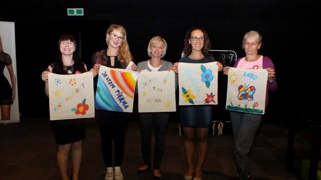 Pełne śmiechu przedwakacyjne Kino dla Kobiet – FILM, FOTO