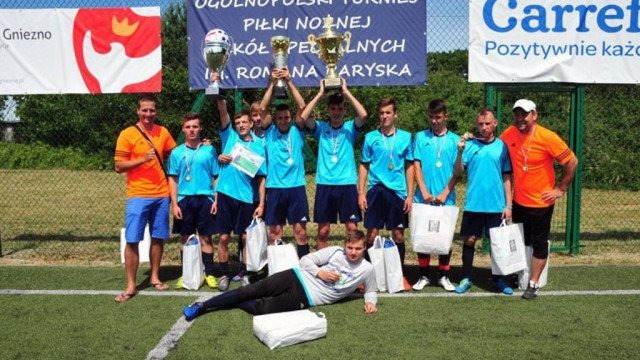 Uczniowie SOSW z Oświęcimia wrócili z Gniezna z uśmiechami