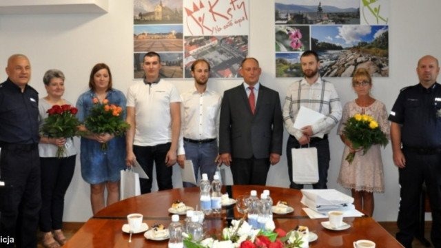 Pomogli ująć nietrzeźwych. Otrzymali podziękowania – FOTO