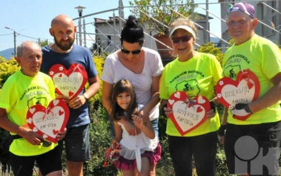 Wszystko dla Antosi: Na rowerach dookoła Polski – FOTO