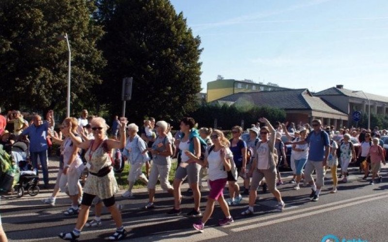 Ponad 100 km do Czarnej Madonny – FILMY, FOTO