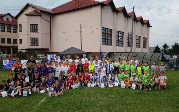 Młodzi piłkarze zagrali w Energylandia Cup