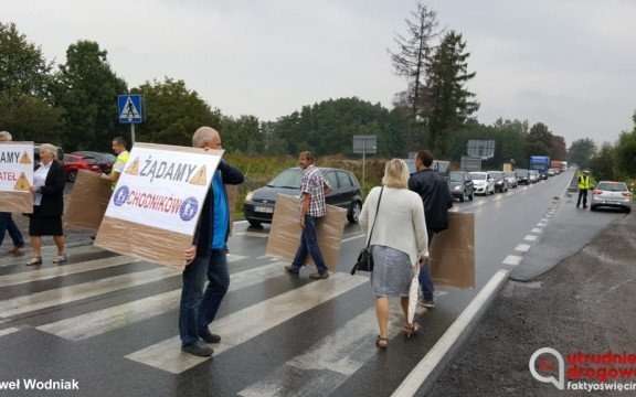 Utrudnienia na drodze w Grojcu – FILM